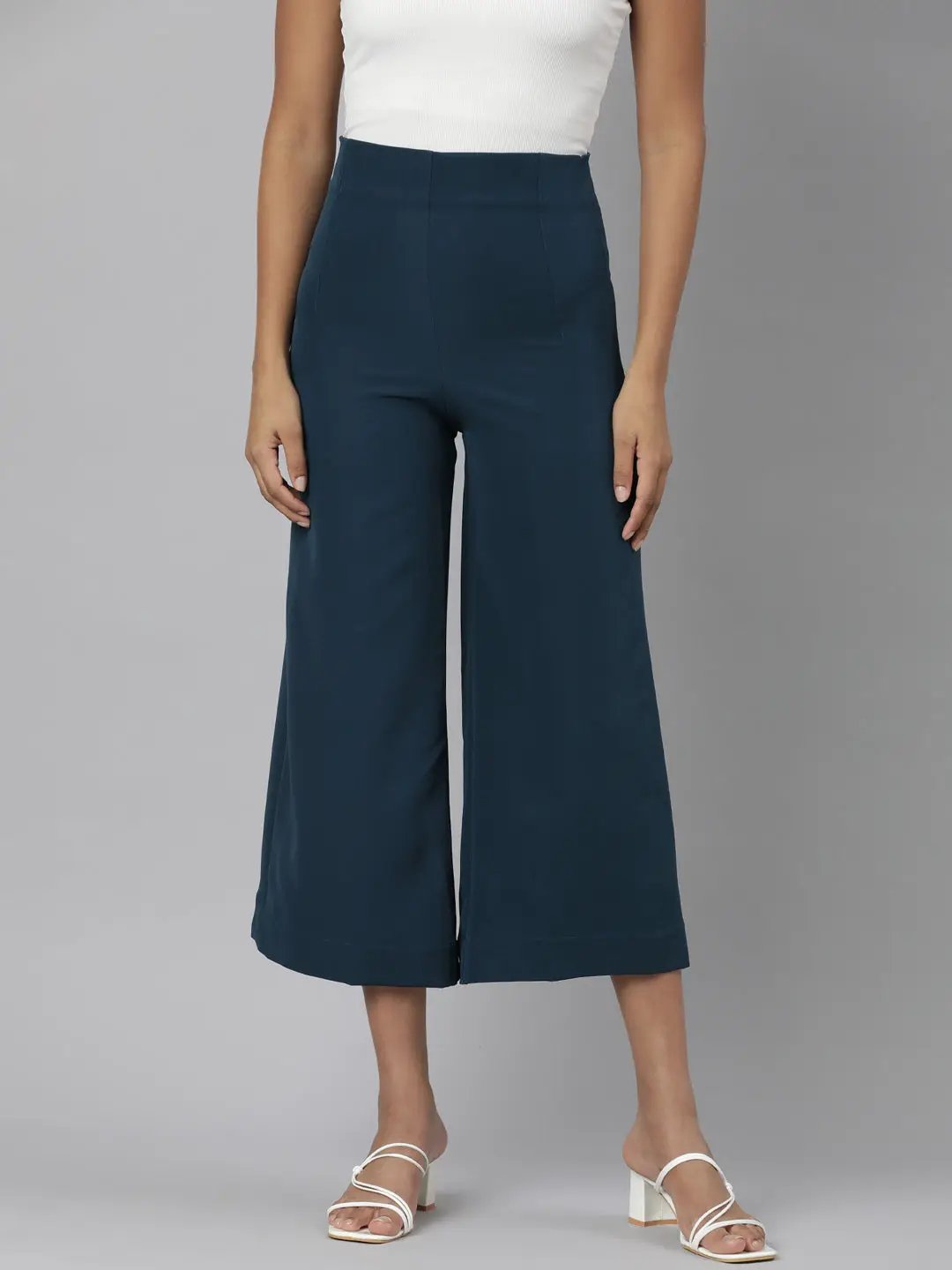 Women's Teal Relaxed Straight Leg Flared Cotton Culottes Trousers - Uncategorized from SHOWOFFFF