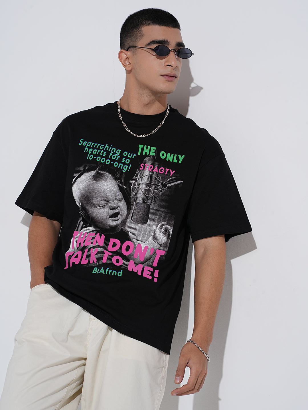 Men's Graphic Print Black Short Sleeves Round Neck Oversized T-Shirt