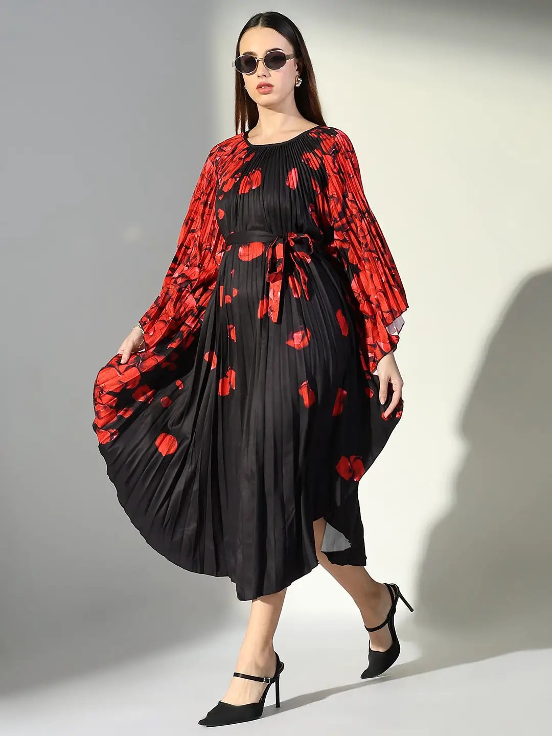 Women's Printed Black Butterfly Sleeves Kaftan Dress - from SHOWOFFFF