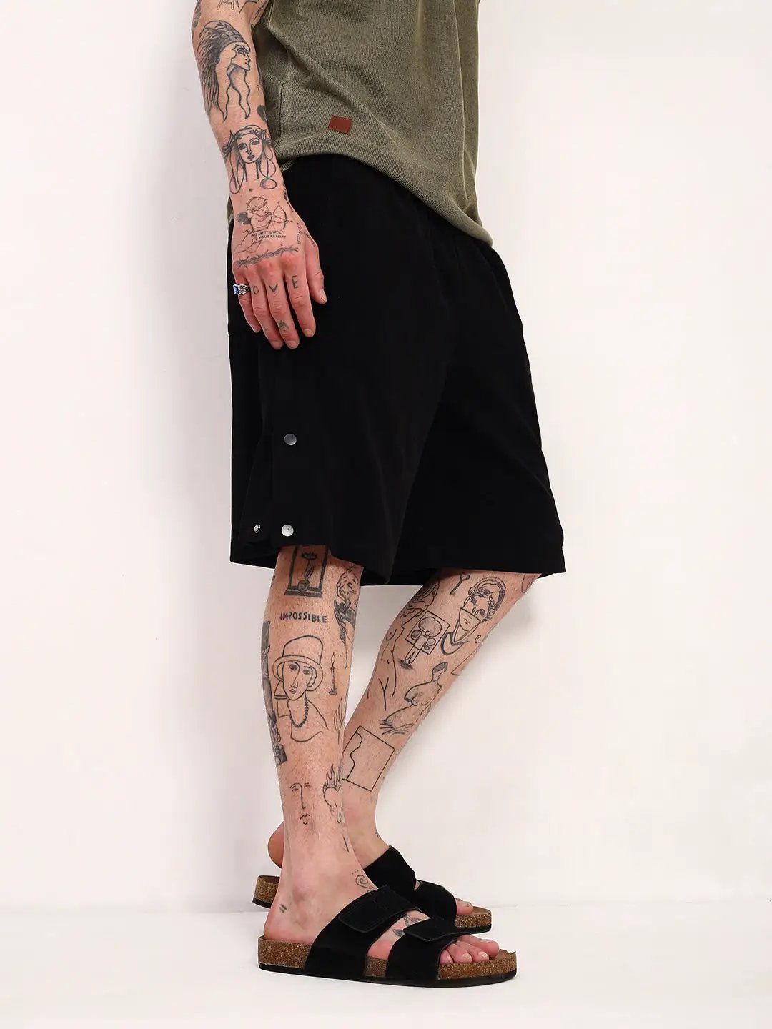 Men's Black Solid Regular Fit Shorts - from SHOWOFFFF