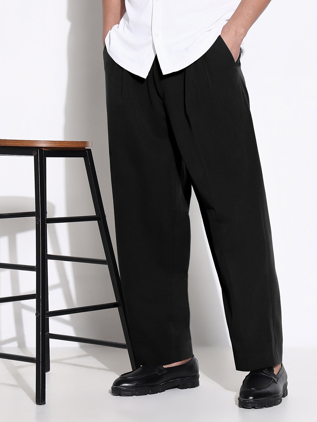 Men's Black Loose Fit Formal Korean Trousers