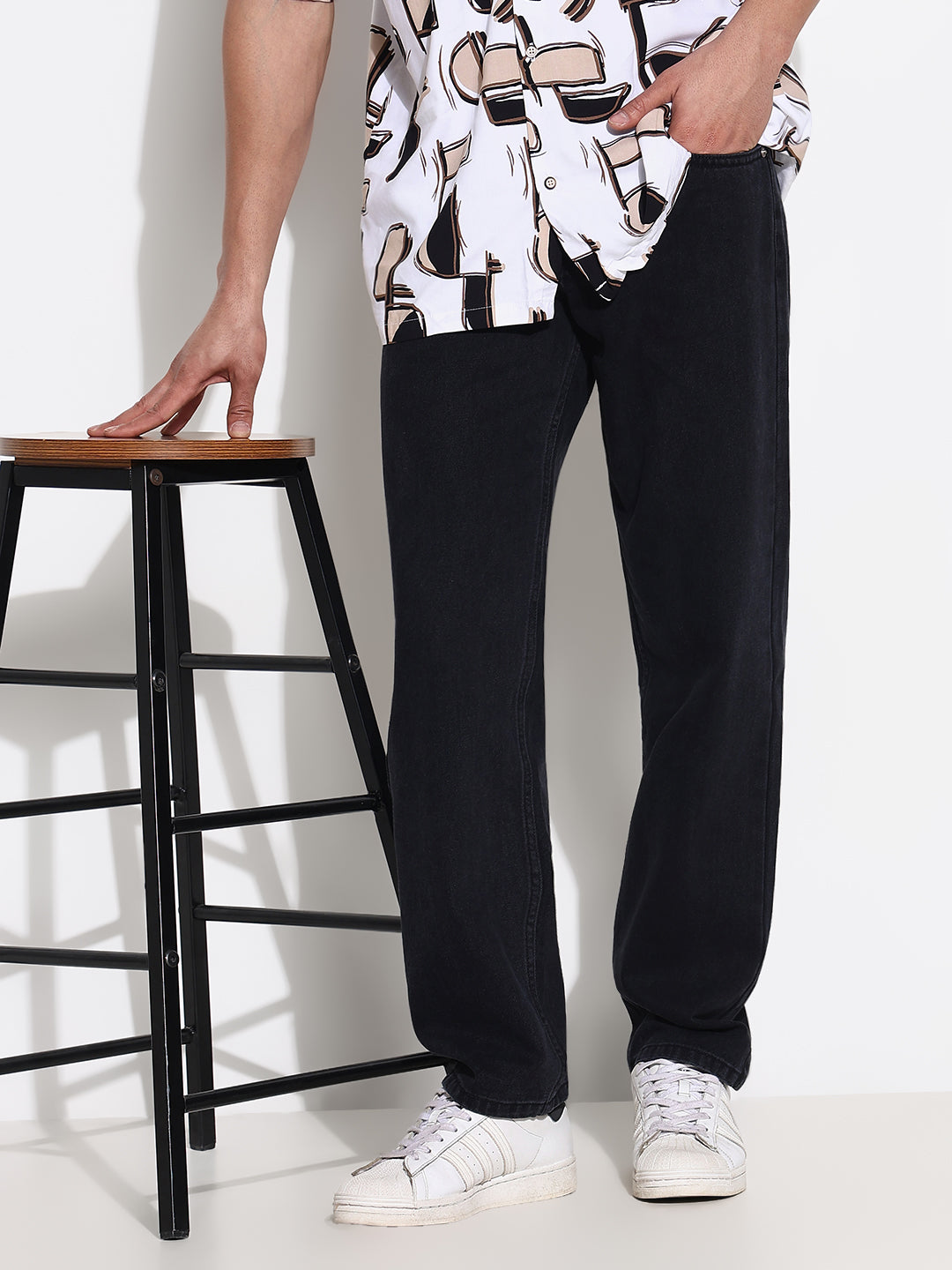 Shop Men's Black Straight Fit Jeans | Showoffff