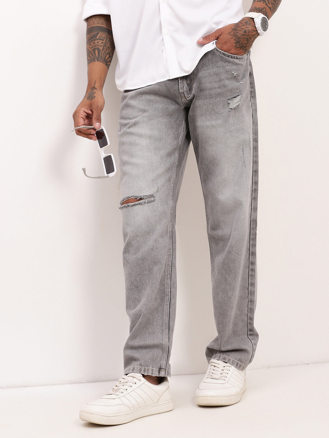 Shop Men's Grey Solid Straight Fit Jeans Showoffff - Main Image
