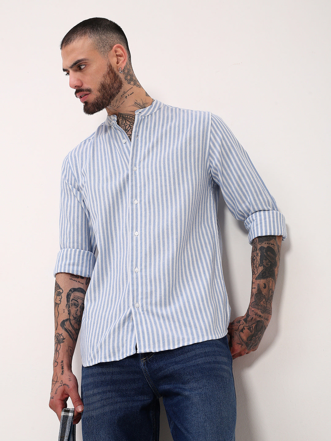 SHOWOFFFF Men's Blue Striped Slim Fit Shirt