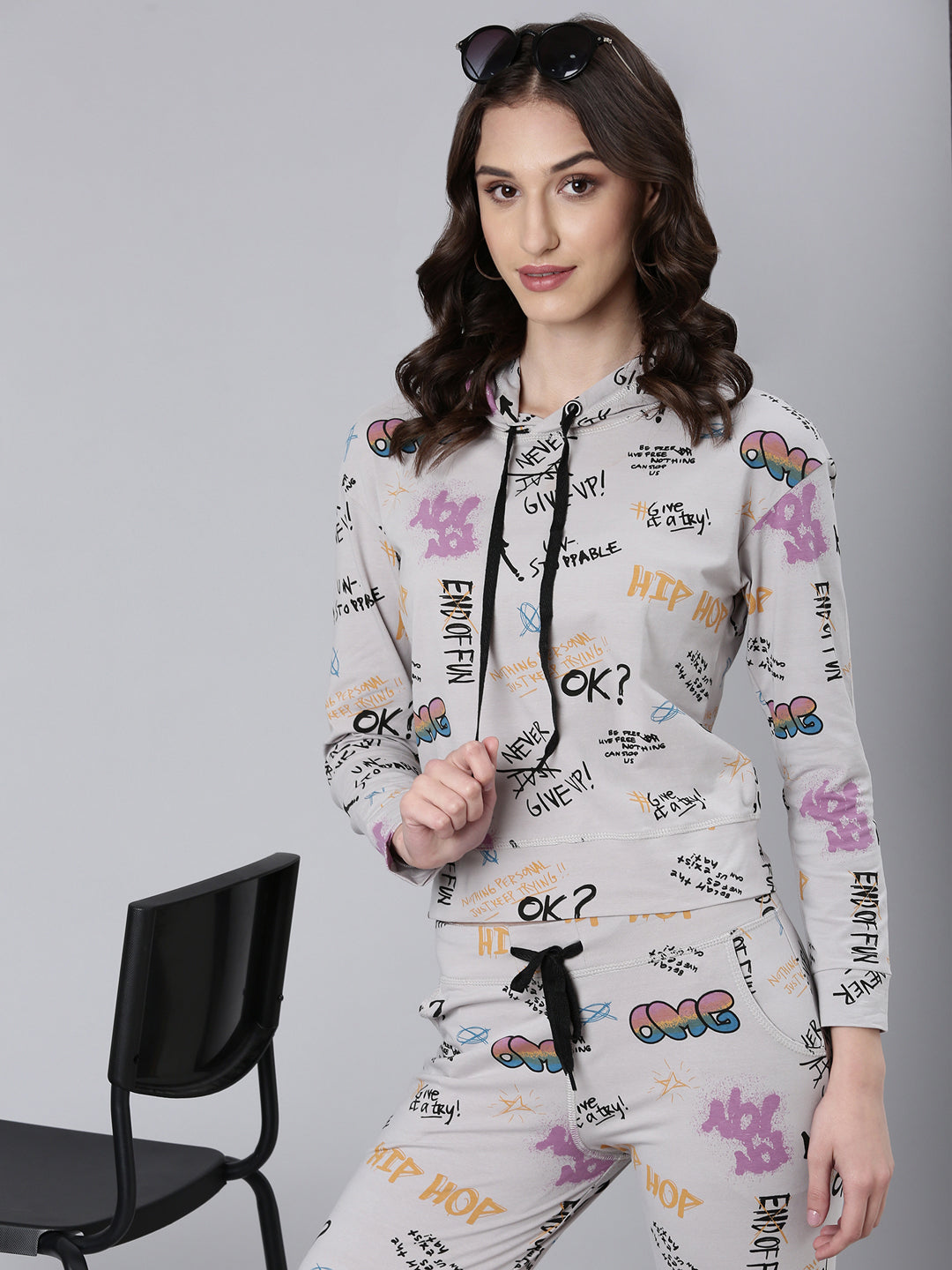 SHOWOFFFF Women's Long Sleeves Typography Hooded Knitted Grey