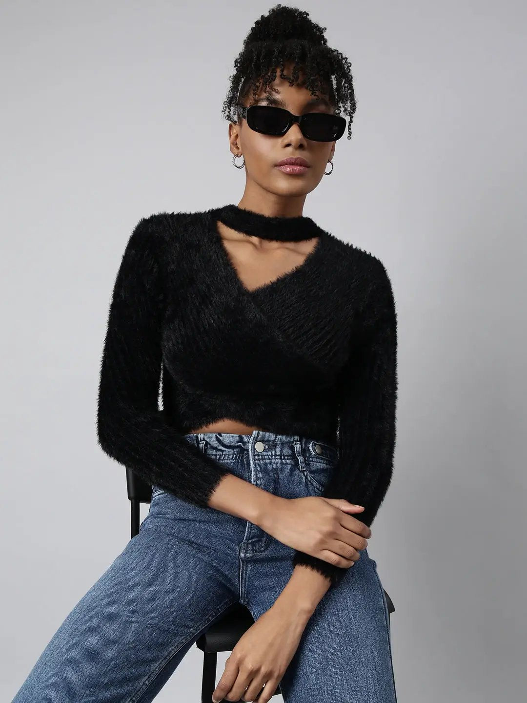 V Neck Wrap Crop Top - Black