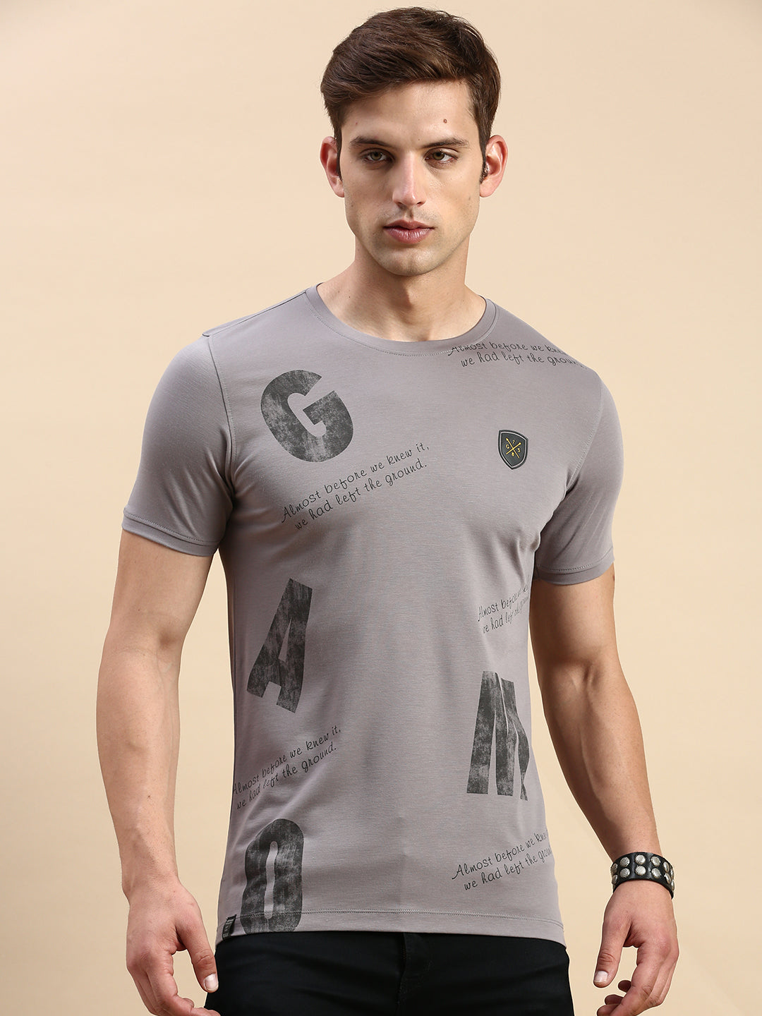 Buy Men's Grey Typography Printed Slim Fit T-shirt Online Showoffff