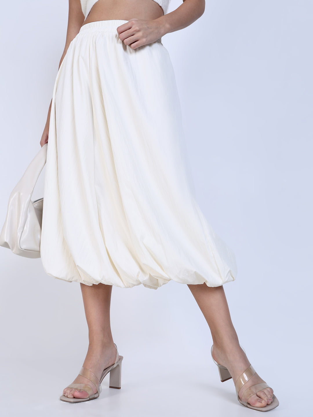 Women Cream Solid Balloon Skirt