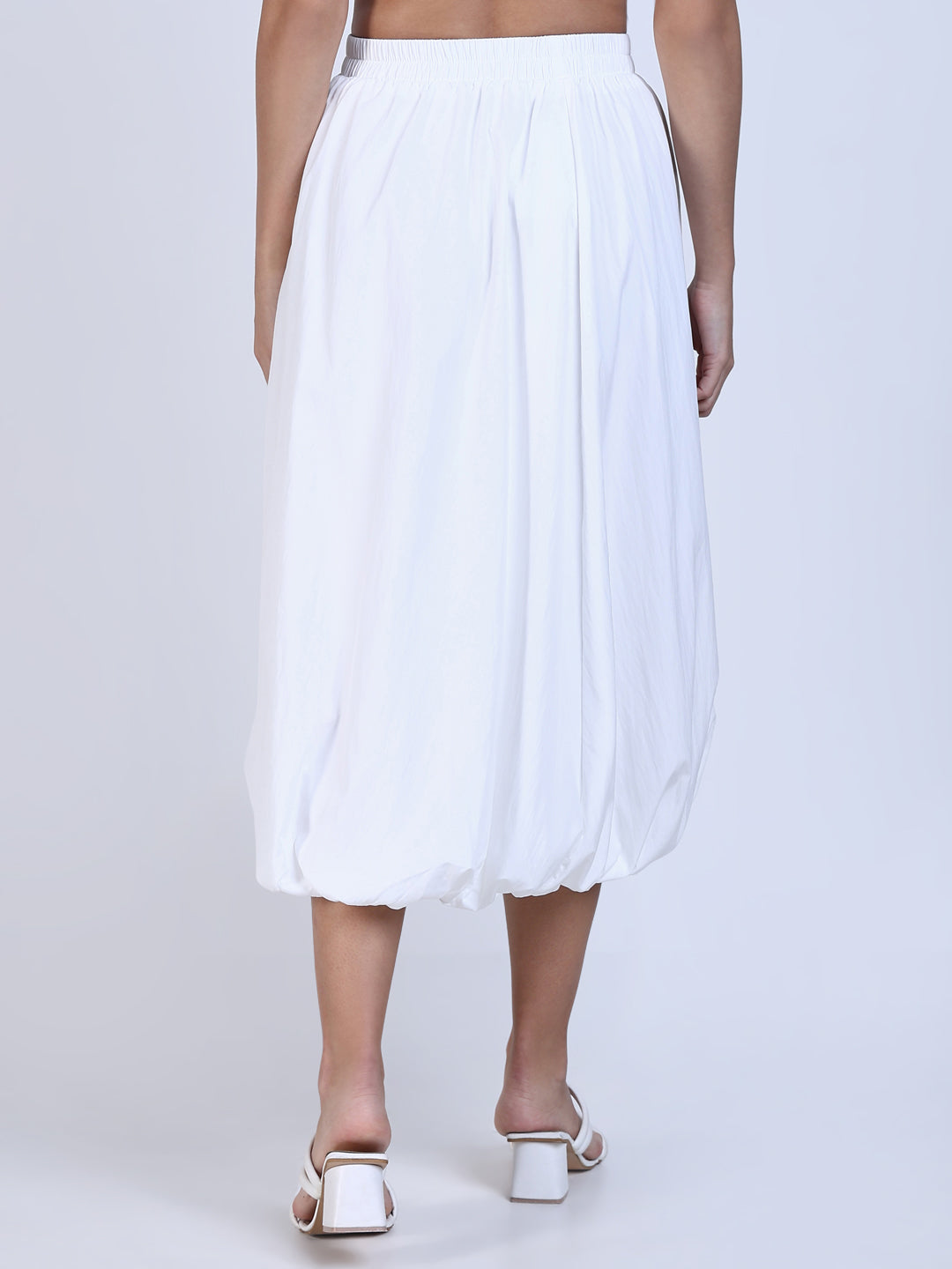 Women White Solid Balloon Skirt