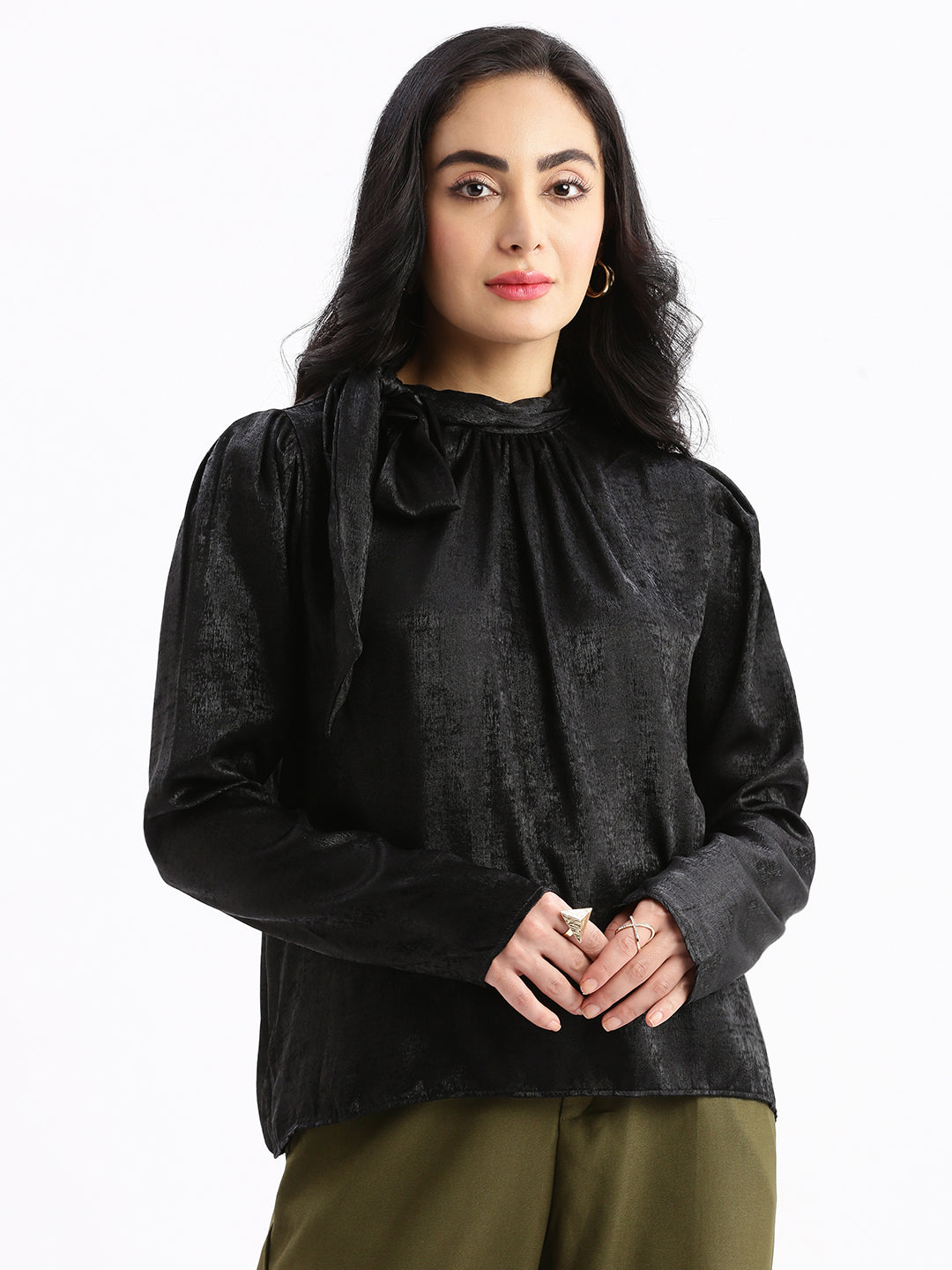 Women Solid Black Top