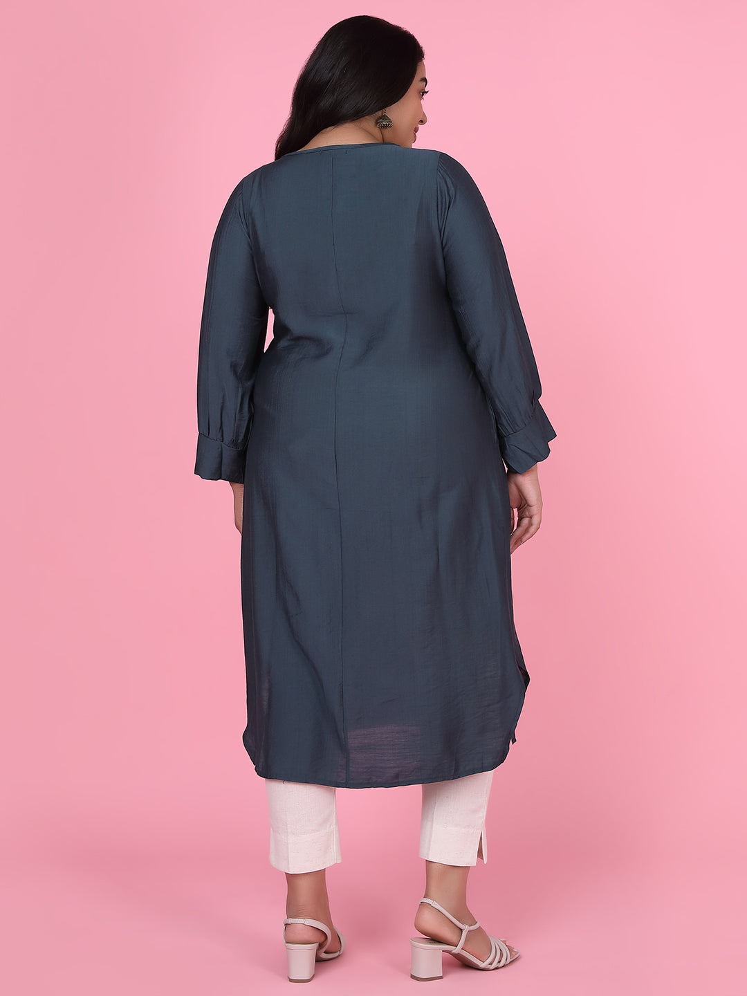 Women Solid Straight Teal Kurta