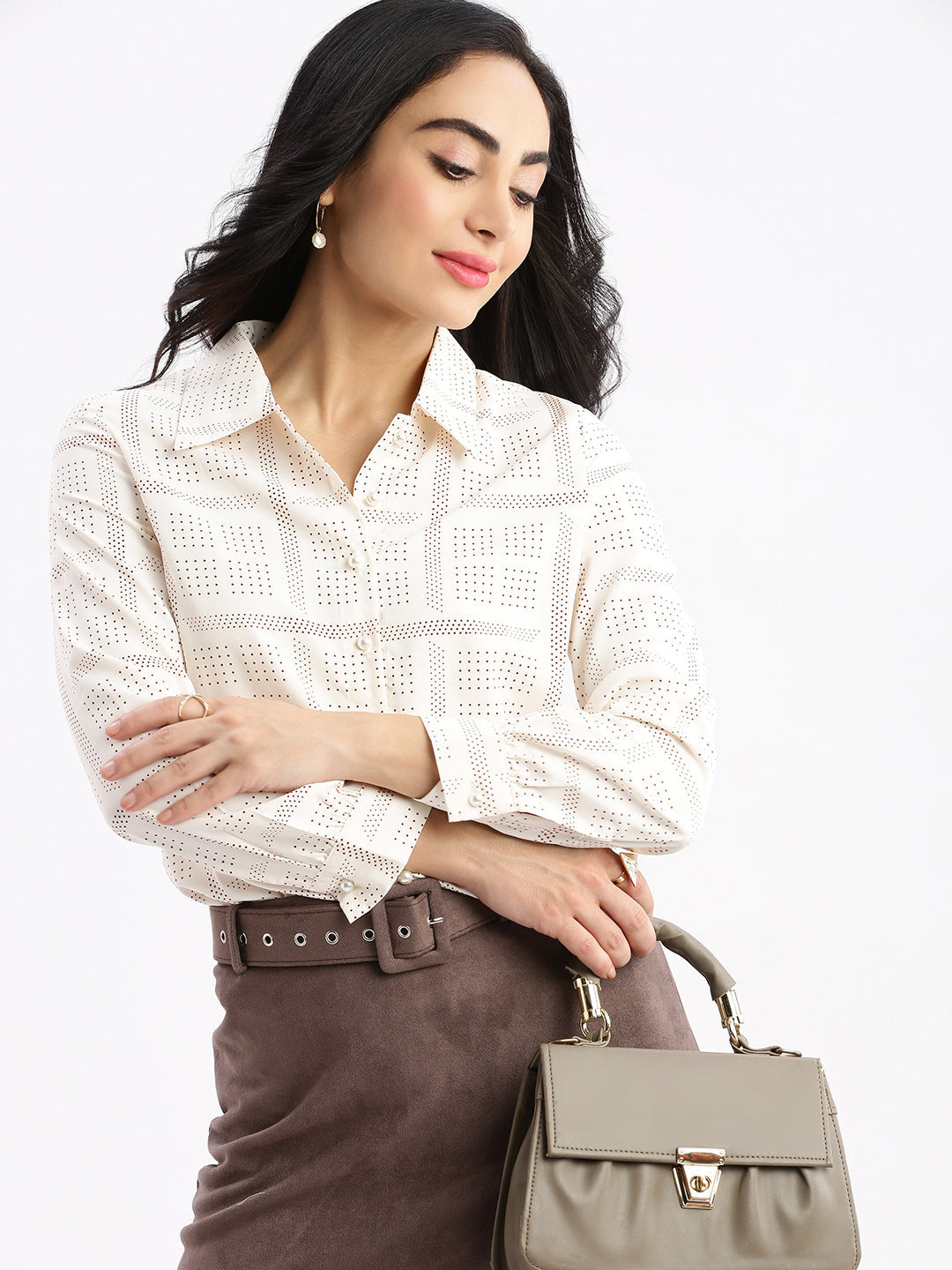 Women Geometric Cream Slim Fit Shirt