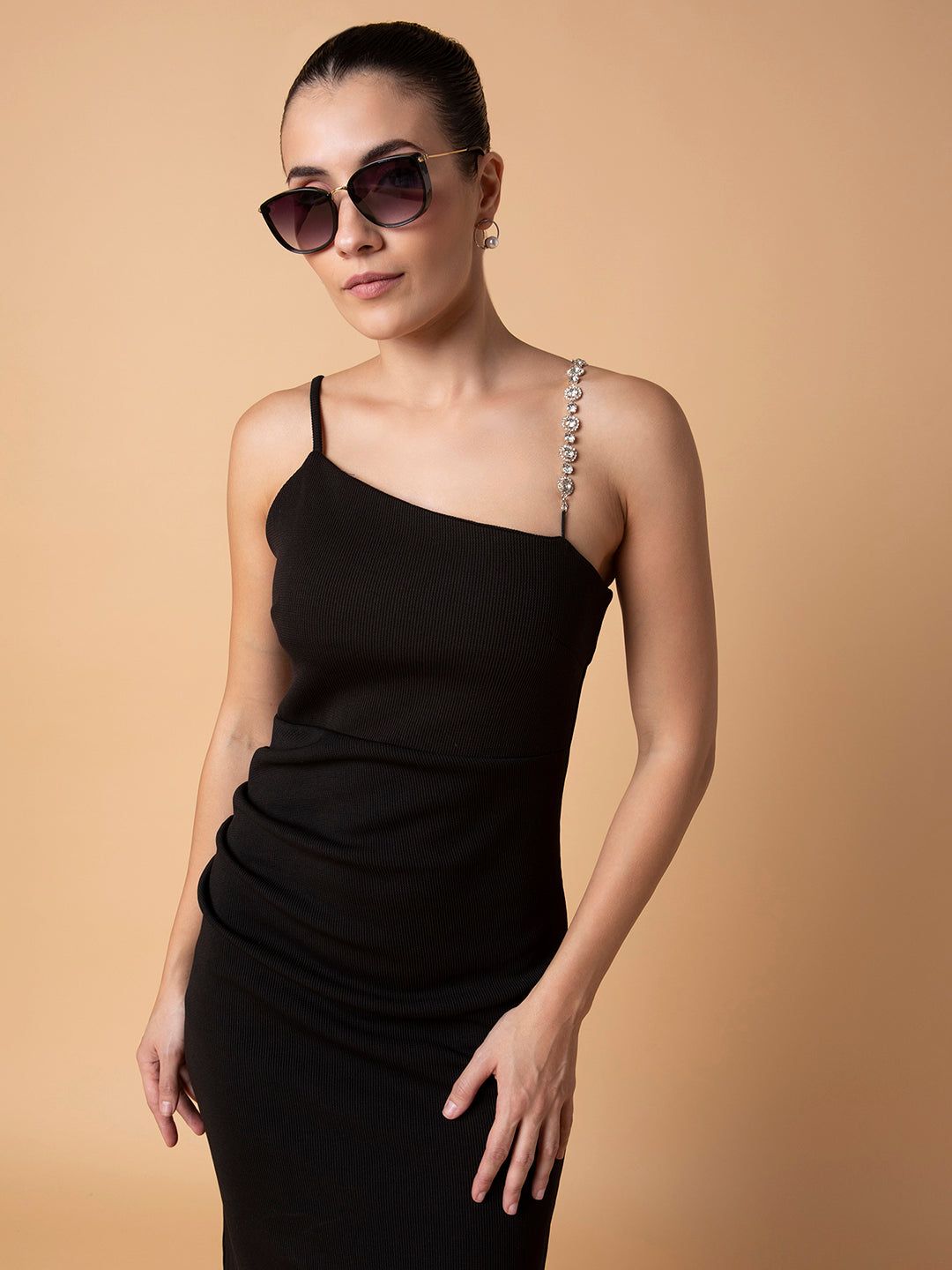 Women Solid Black Midi Sheath Dress