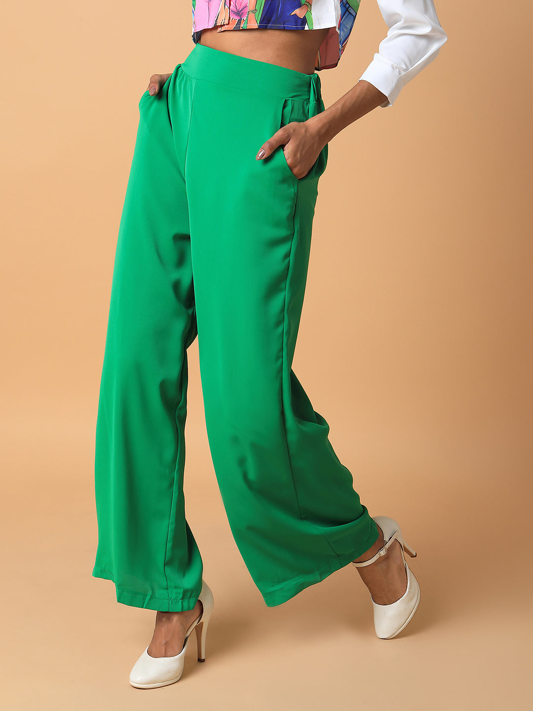 Women Flat Front Solid Green Trousers