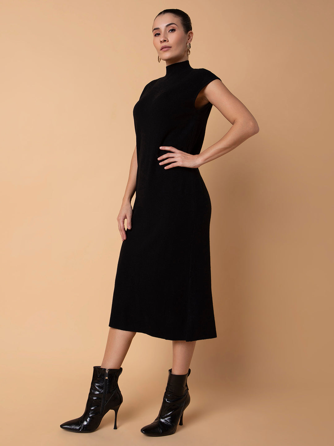 Women Solid Black Midi A-Line Dress