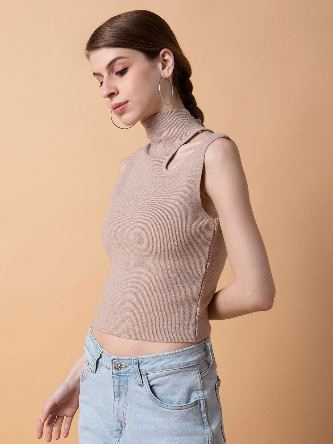 Women Solid Beige Fitted Crop Top