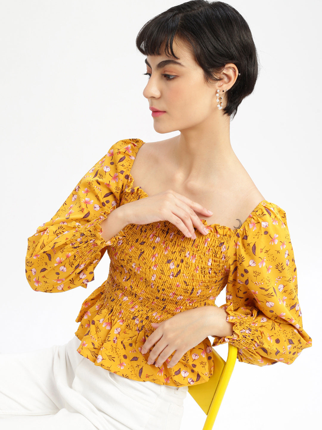 Women Floral Mustard Fitted Crop Top