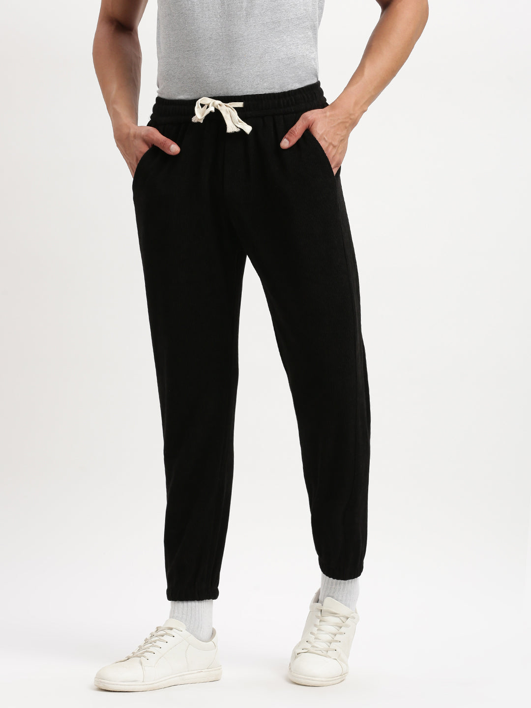 Men Slim Fit Solid Black Track Pant