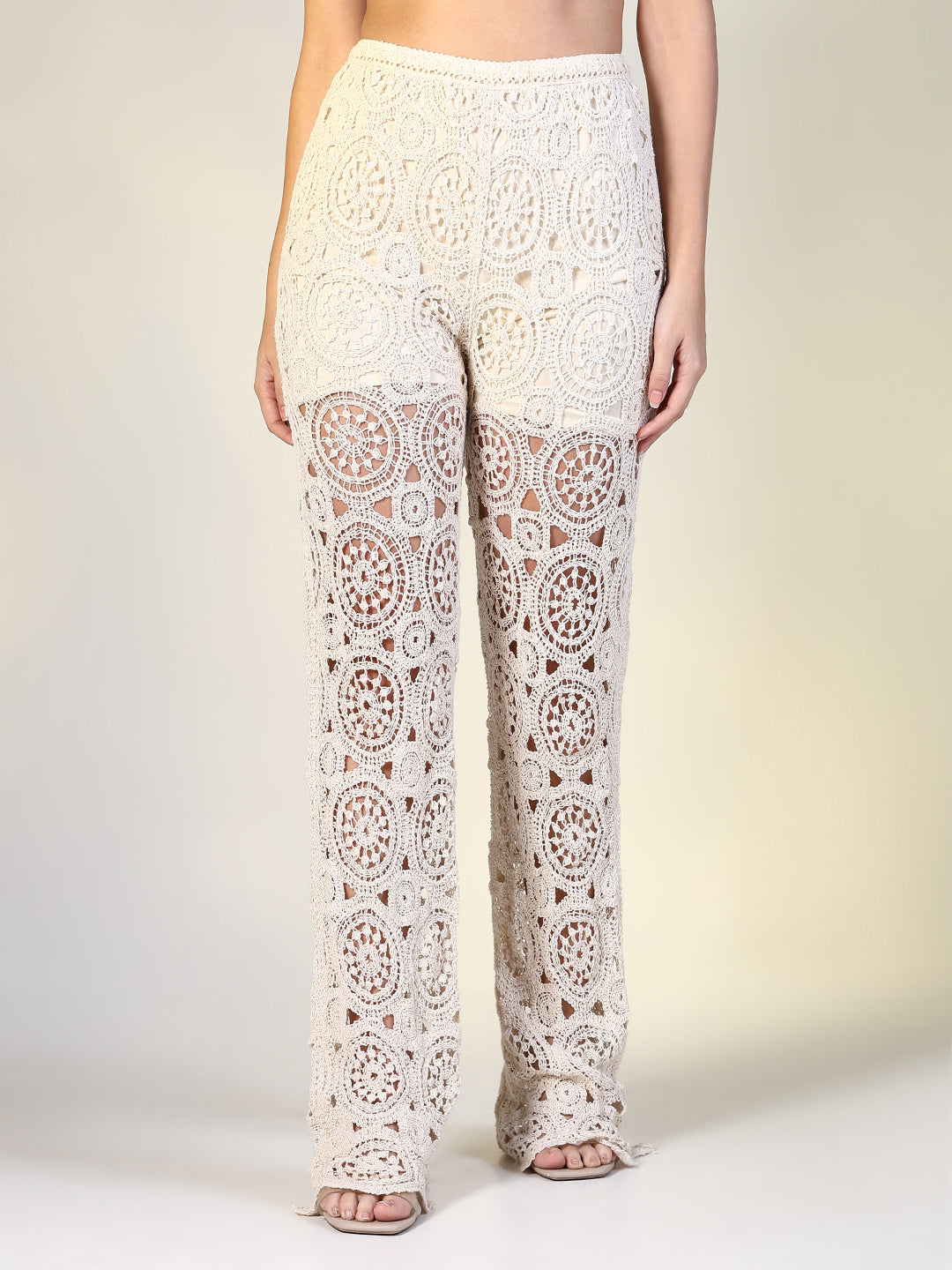 Women Cream Solid Crochet Trouser