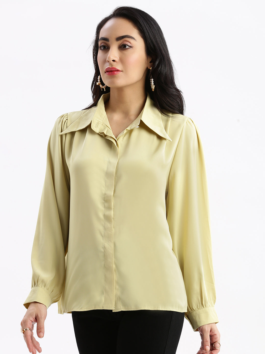 Women Solid Green Shirt