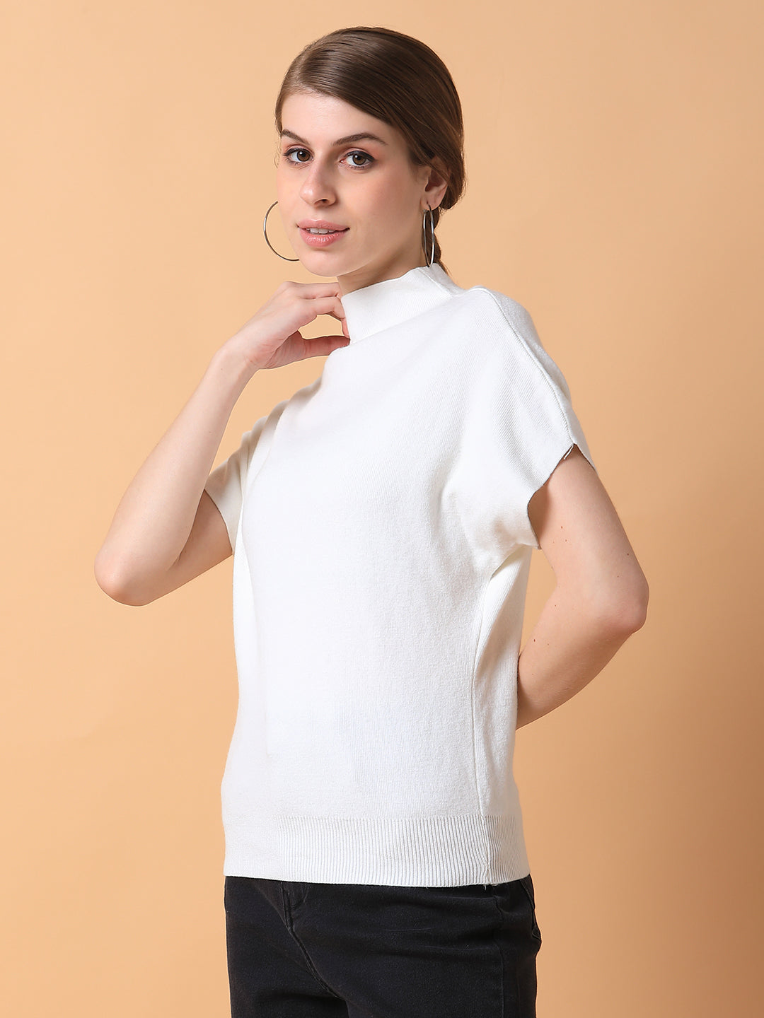 Women Solid Off White Top