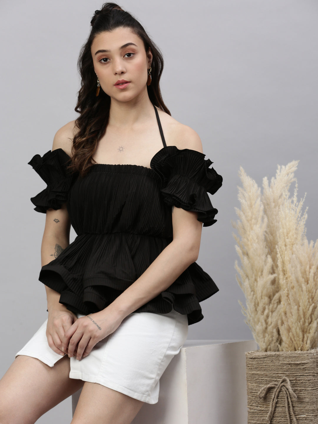 Women Solid Black Cinched Waist Top