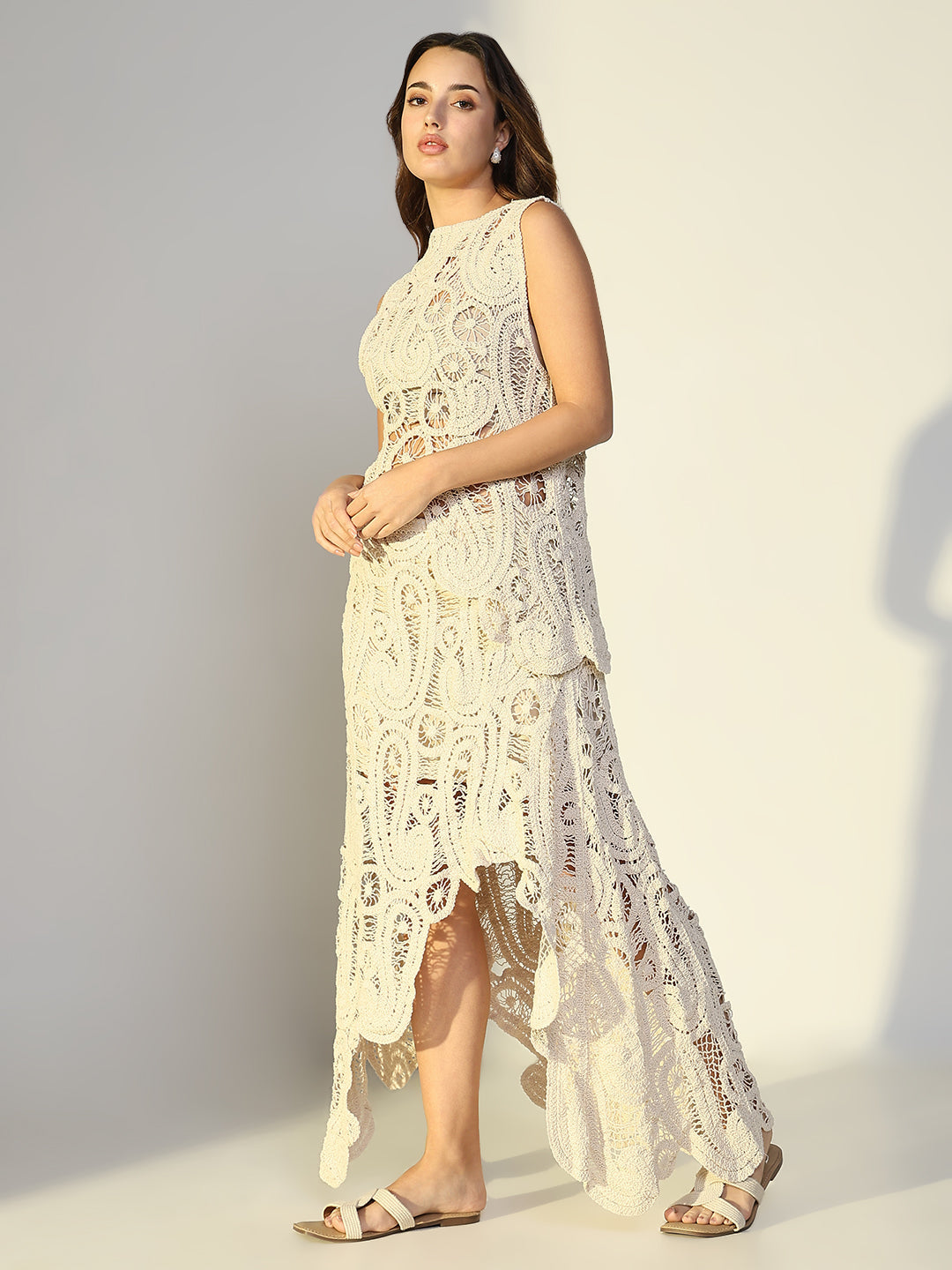 Women Cream Embroidered Crochet Co Ords Set