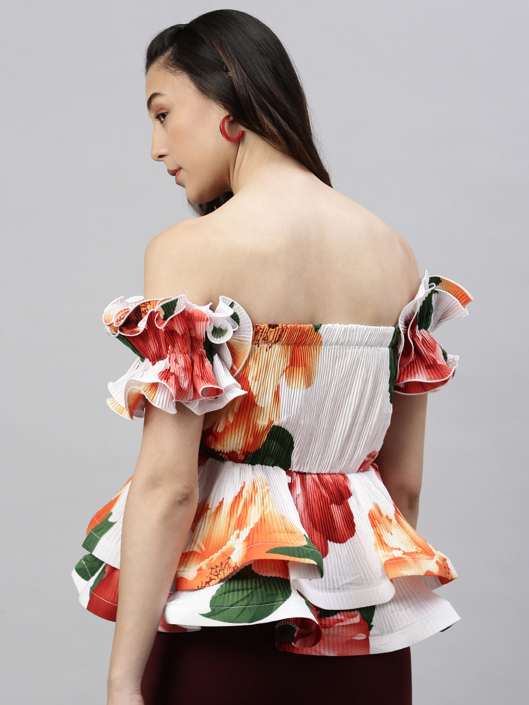 Women's Abstract Off White Cinched Waist Top