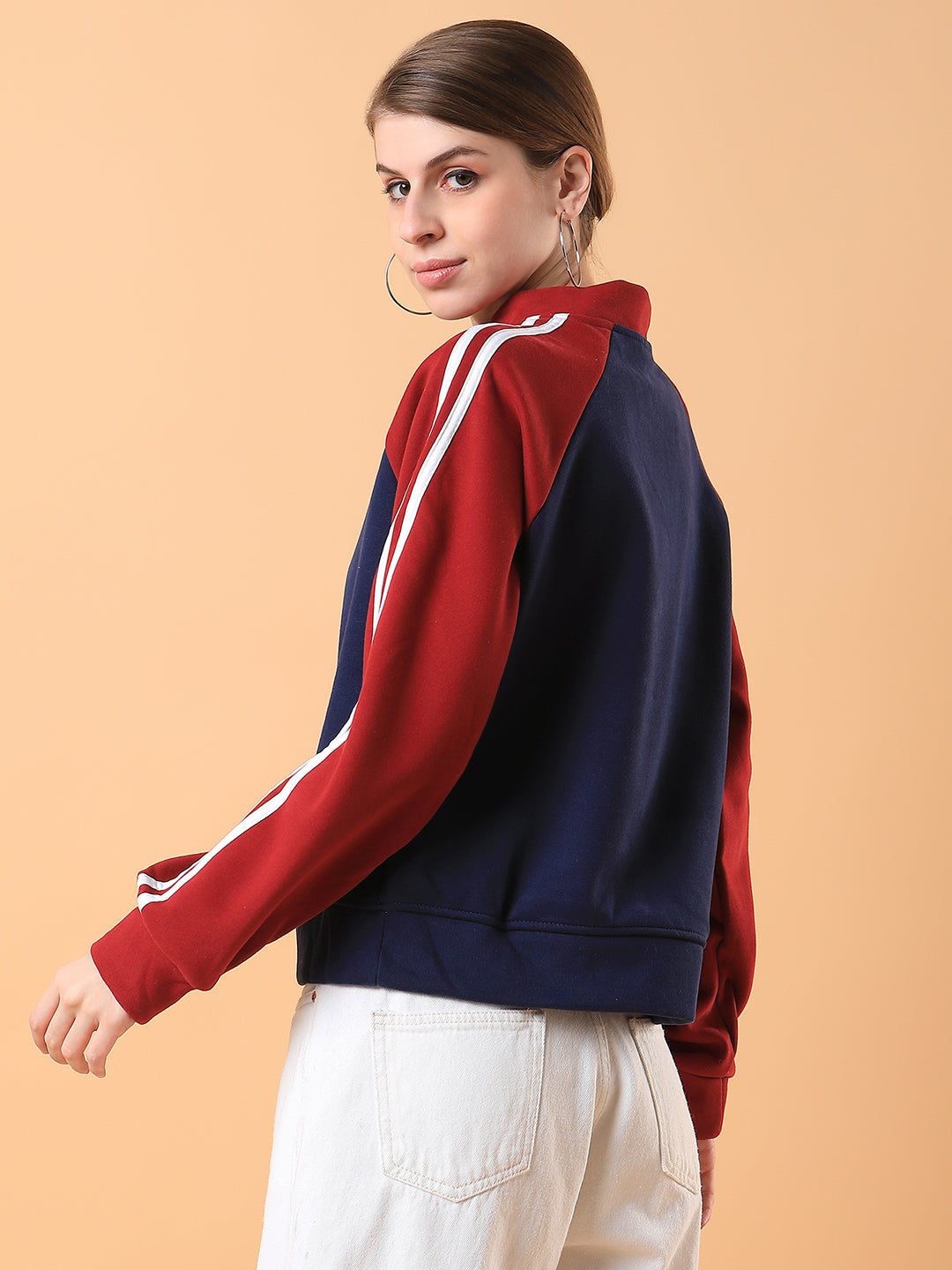 Women Colourblocked Navy Blue Drop Shoulder Pullover