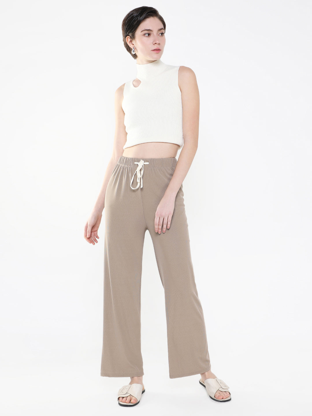 Women Solid Beige Trouser