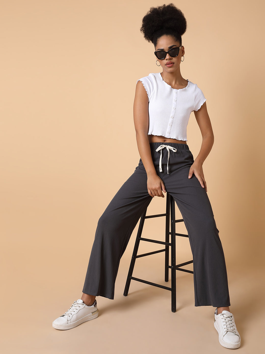 Women Flat Front Solid Grey Trousers