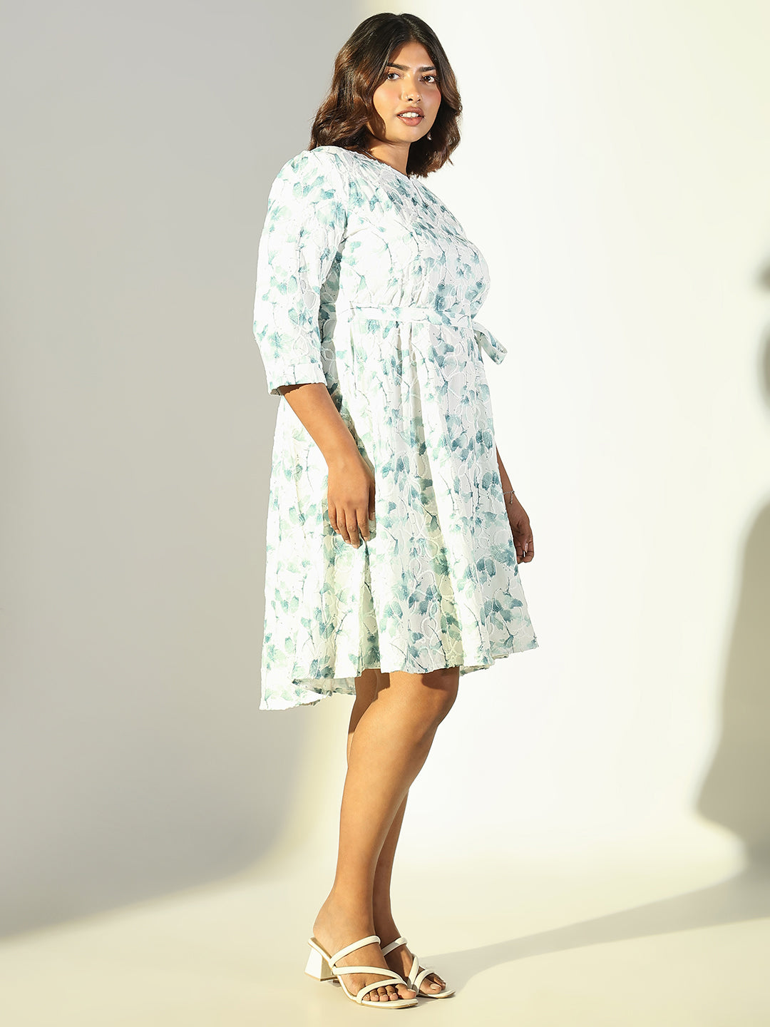 Women Green Floral A Line Dress with Belt