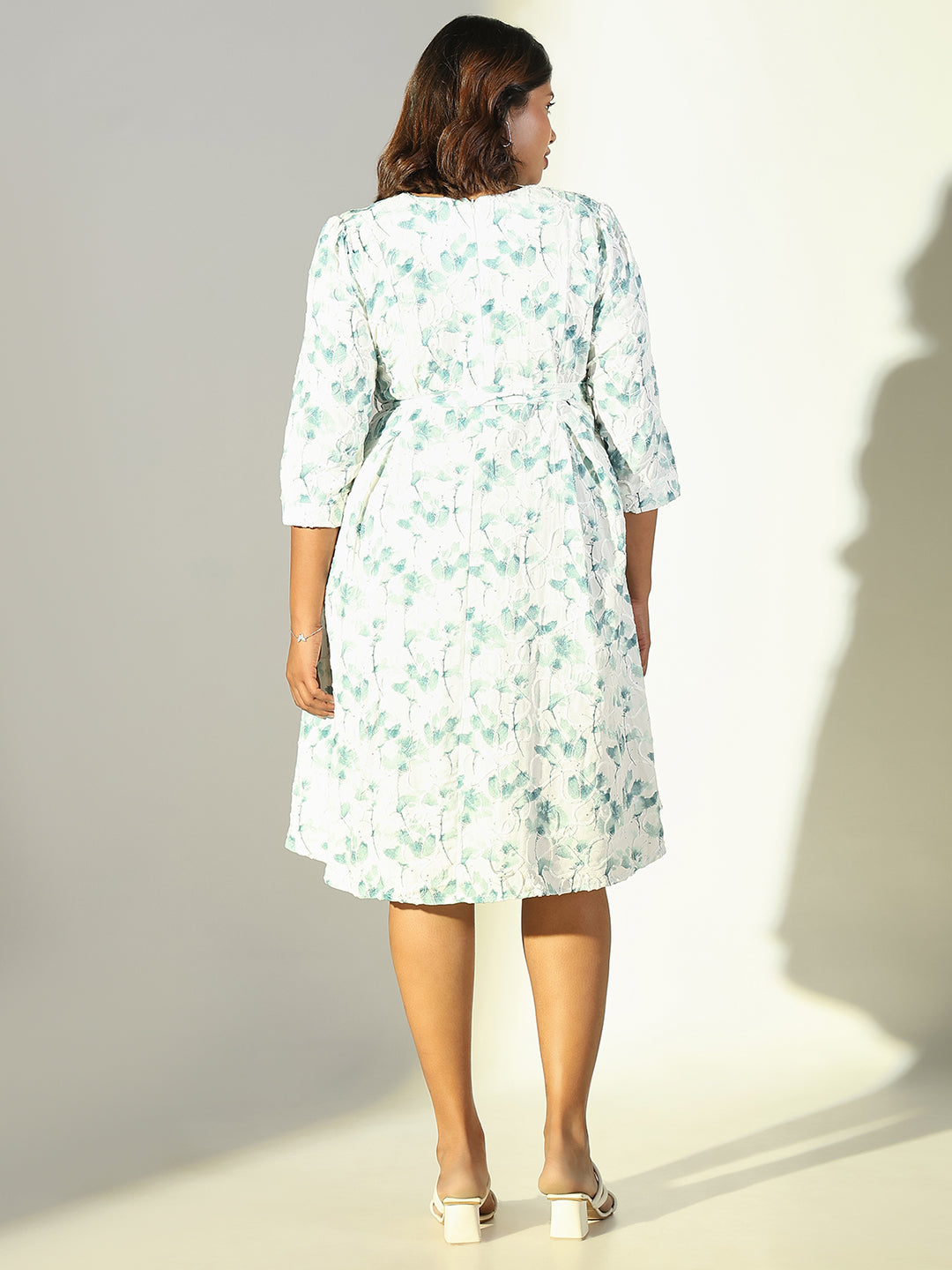 Women Green Floral A Line Dress with Belt