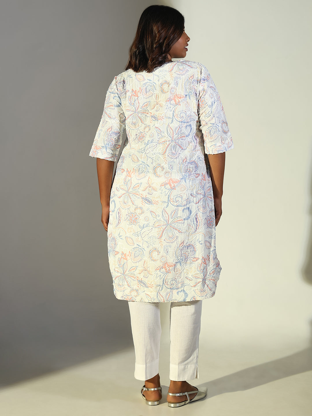 Women White Floral Straight Kurta