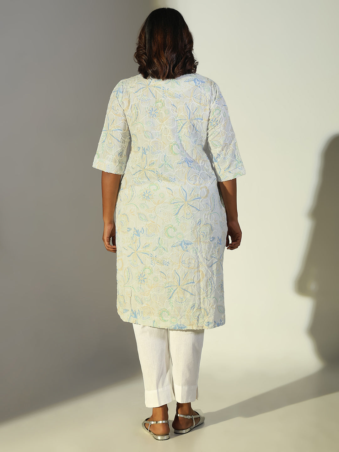 Women White Floral Straight Kurta