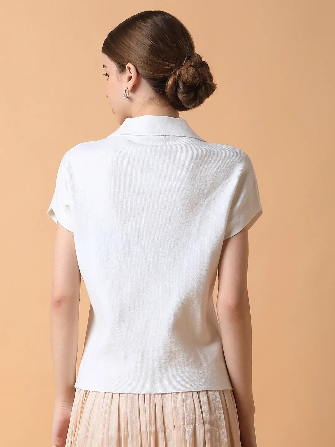 Women's Solid Off White Top
