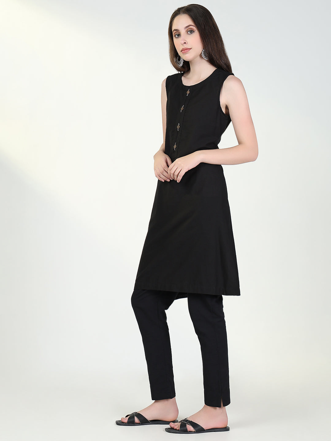 Women Black Solid A Line Kurta with Coat