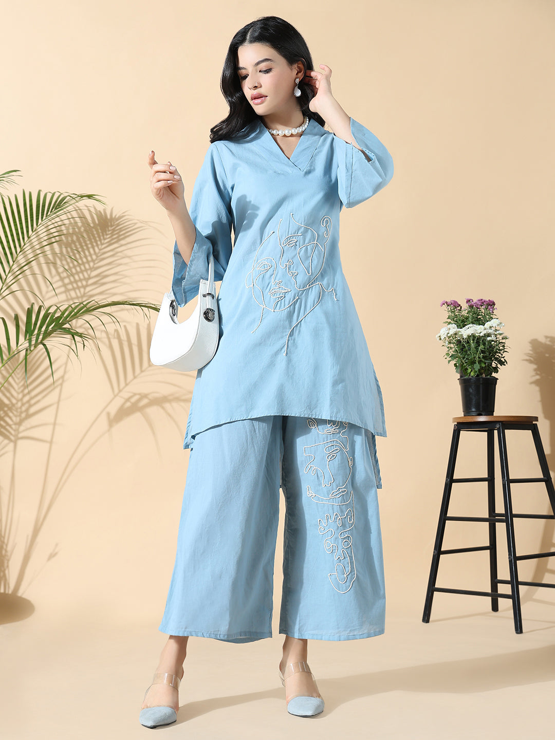 Women Abstract A-Line Thread Work Blue Kurta with Palazzos