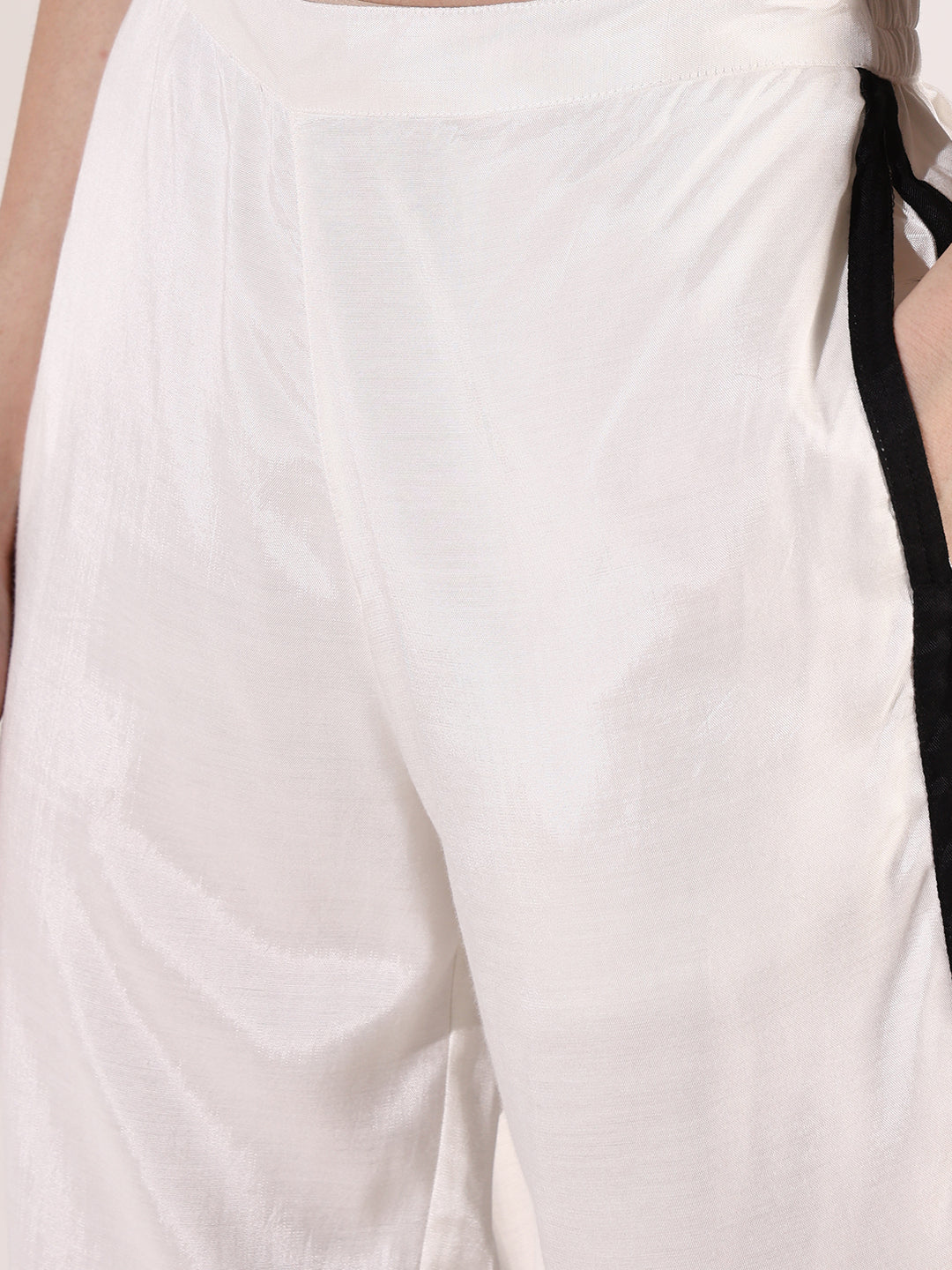 Women's Solid White Casual Co-Ords Set