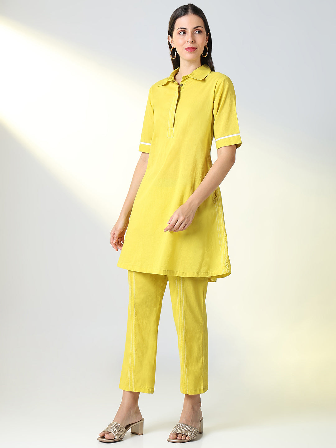 Women's Yellow Solid Kurta Sets