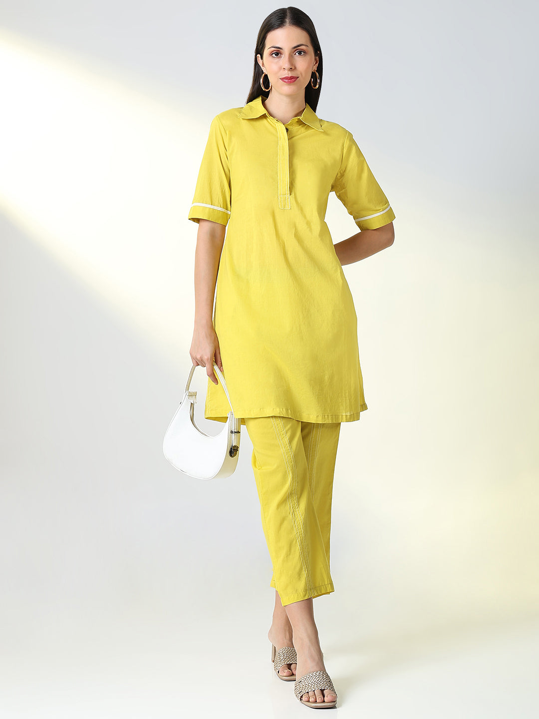 Women's Yellow Solid Kurta Sets