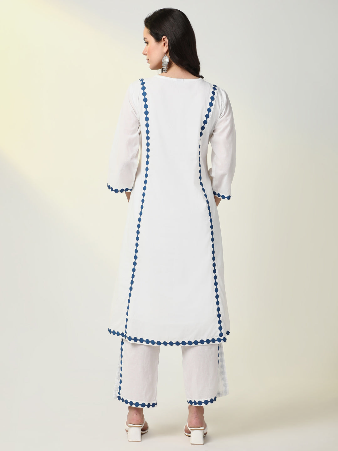 Women White Solid A-Line Kurta Set