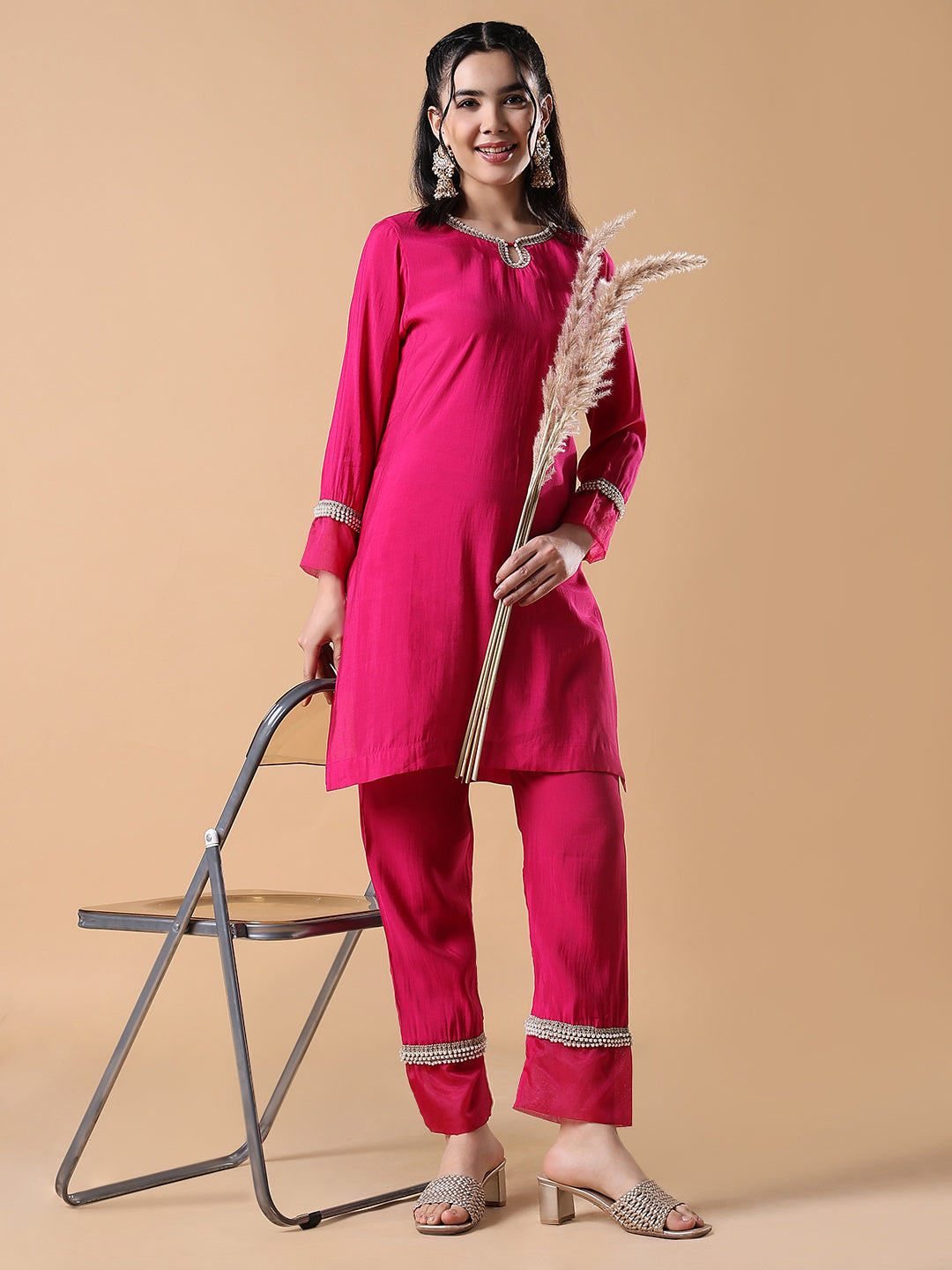 Women Cotton Solid Embroidered Straight Pink Kurta Set