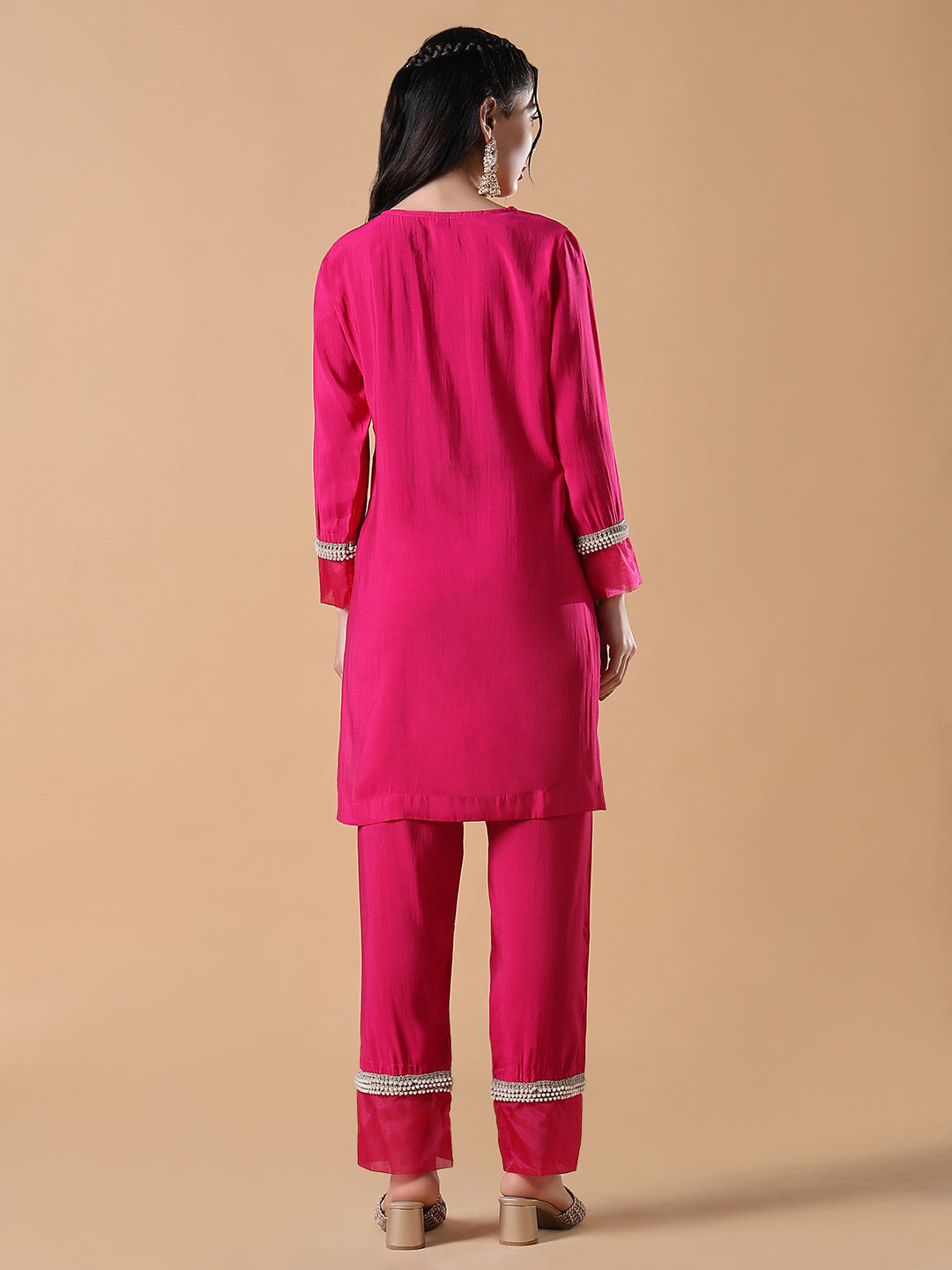 Women Cotton Solid Embroidered Straight Pink Kurta Set