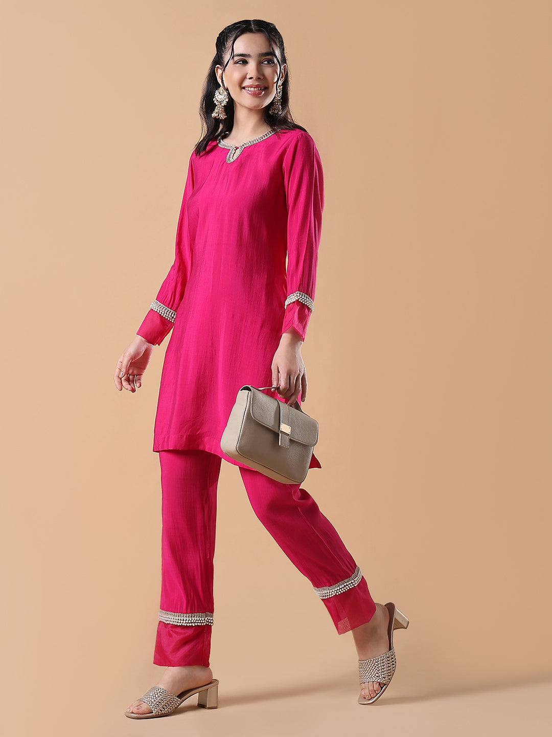 Women Cotton Solid Embroidered Straight Pink Kurta Set