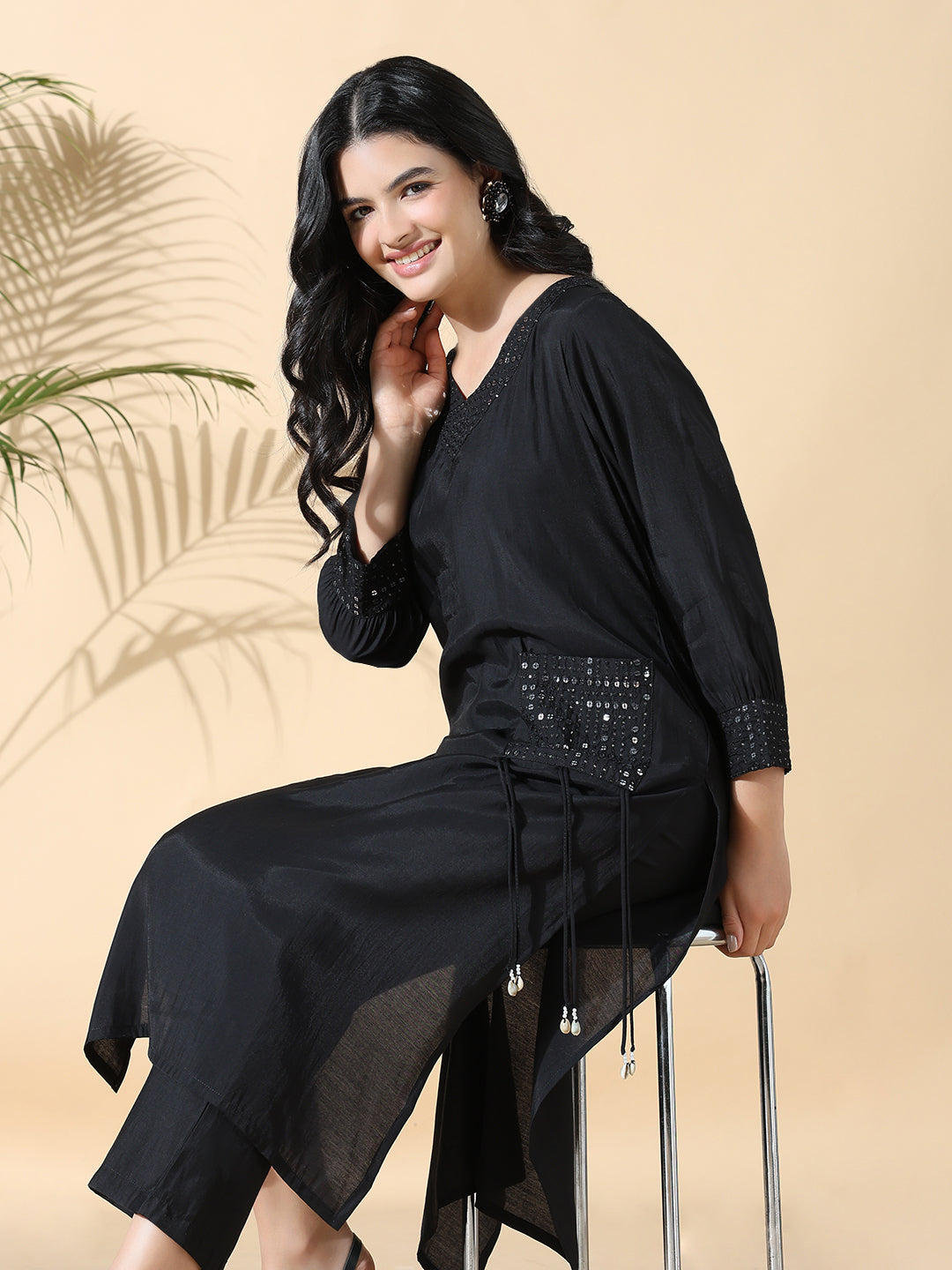 Women Solid Straight Sequinned Black Kurta Set