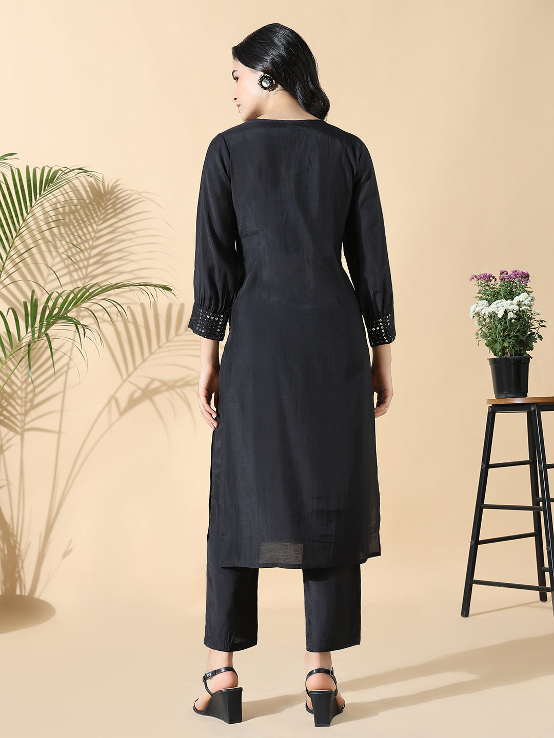 Women Solid Straight Sequinned Black Kurta Set