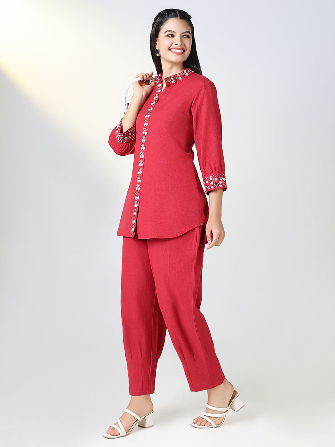 Women Red Solid Tunic Co Ords Set with White Embroidery