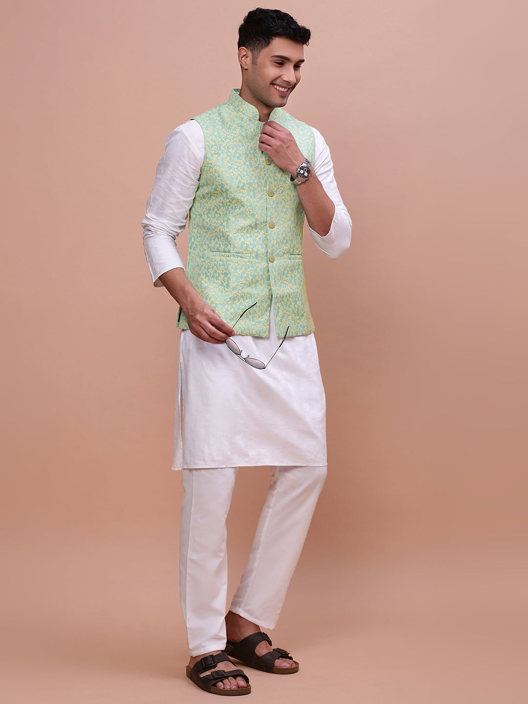 Men Woven Design Green Slim Fit Nehru Jacket