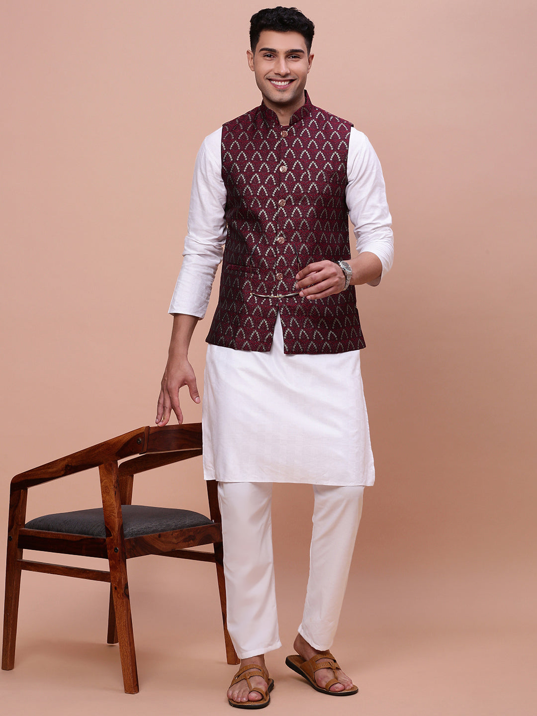 Men Woven Design Maroon Slim Fit Nehru Jacket